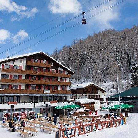 Hotel The Larix Ski-In Ski-Out Saas-Fee Esterno foto
