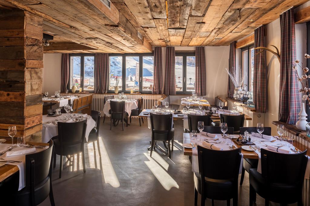 Hotel The Larix Ski-In Ski-Out Saas-Fee Esterno foto